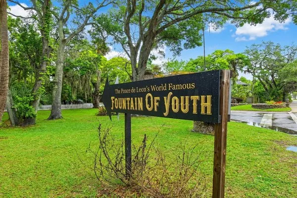 Fountain of Youth Archaeological Park directional sign, St. Augustine